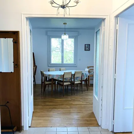 Maison Avec Wifi, Jardin A 320m De La A - Ref 183