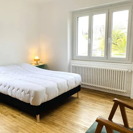 Villa Maison Avec Wifi, Jardin A 320m De La A - Ref 183 *